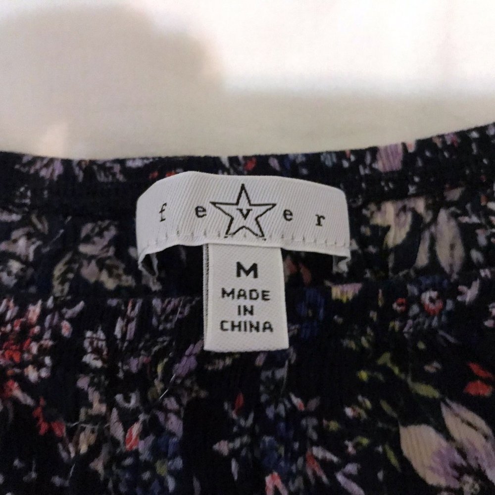 Fever Ruffle Floral Top Size M - Picture 6 of 8